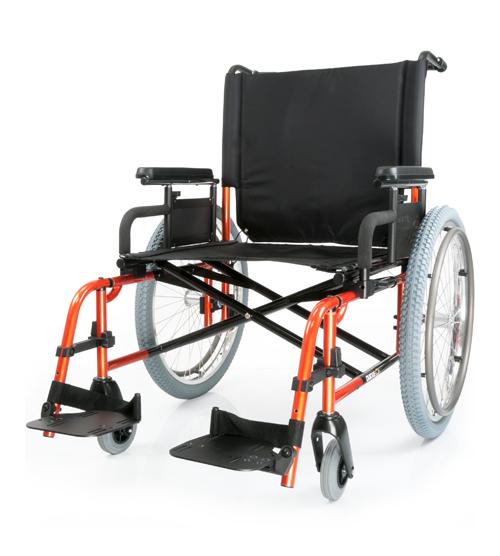 Quickie M6 Heavy Duty Wheelchair