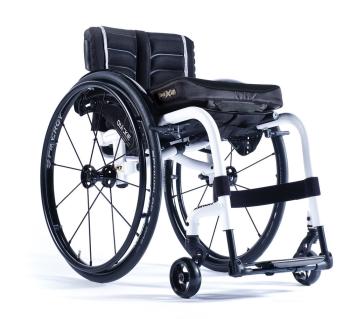 Quickie Xenon FF Fixed Front Ultralight Folding Wheelchair